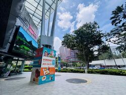 Kinex (D15), Retail #567468151
